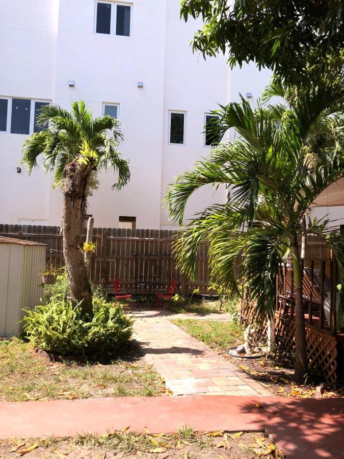 Cozy Room In The Heart Of Little Havana Miami Esterno foto