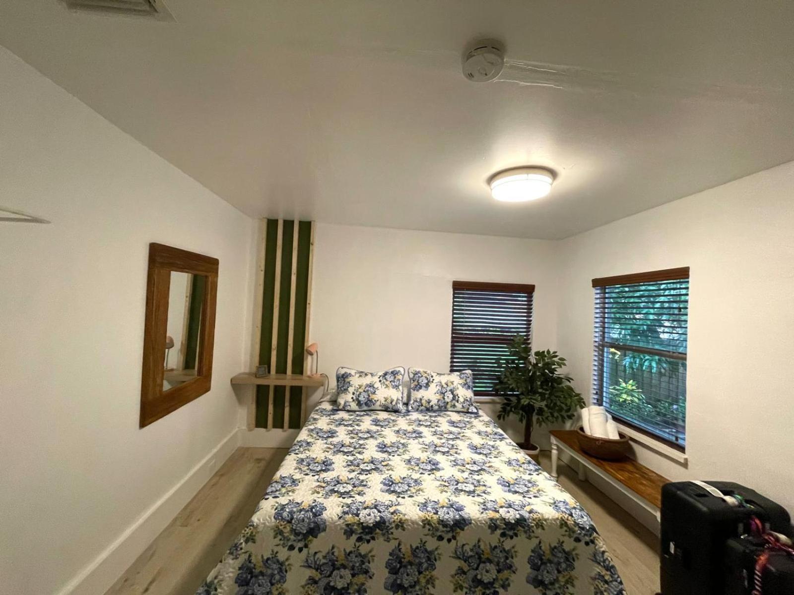 Cozy Room In The Heart Of Little Havana Miami Esterno foto