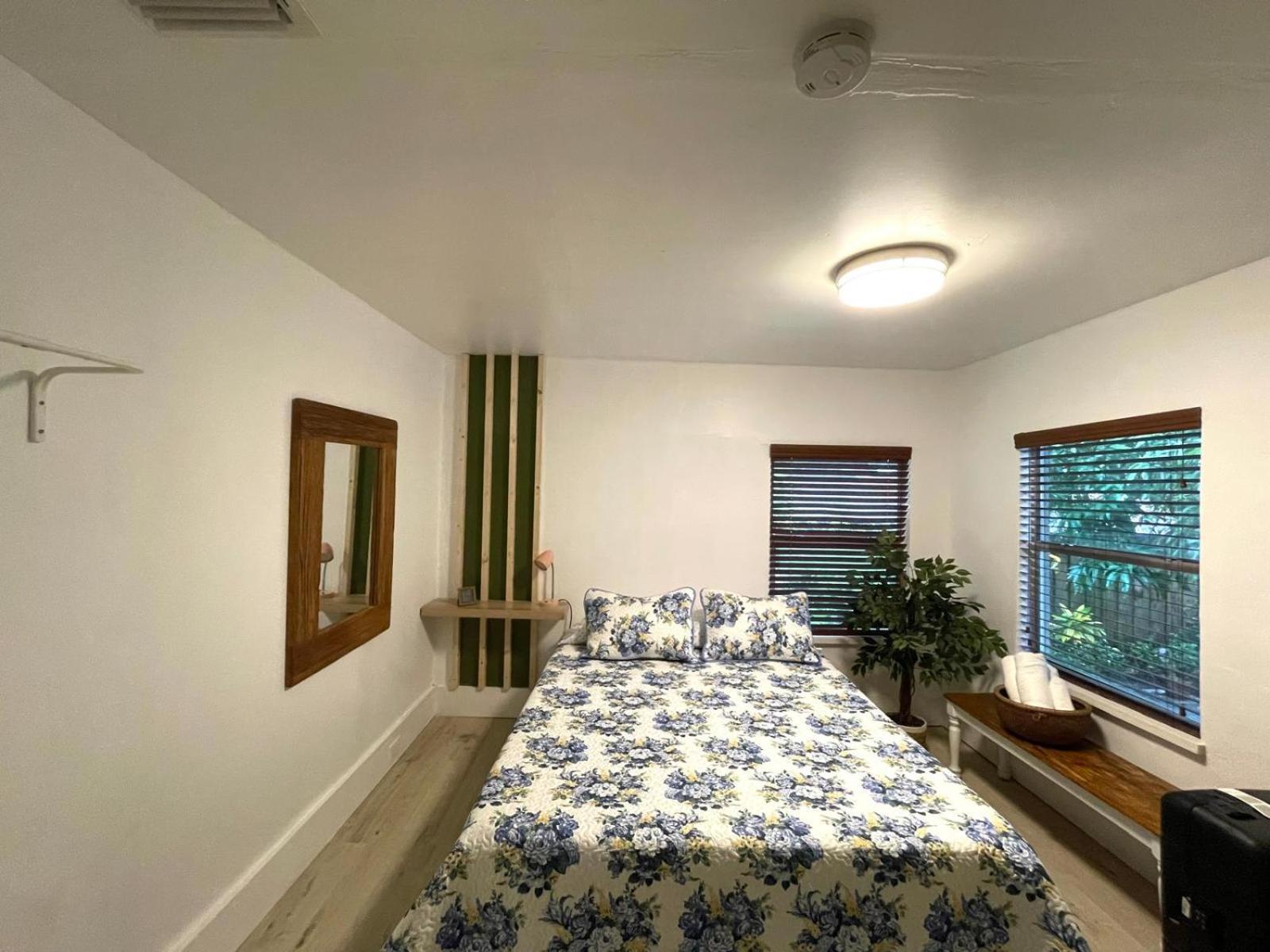Cozy Room In The Heart Of Little Havana Miami Esterno foto