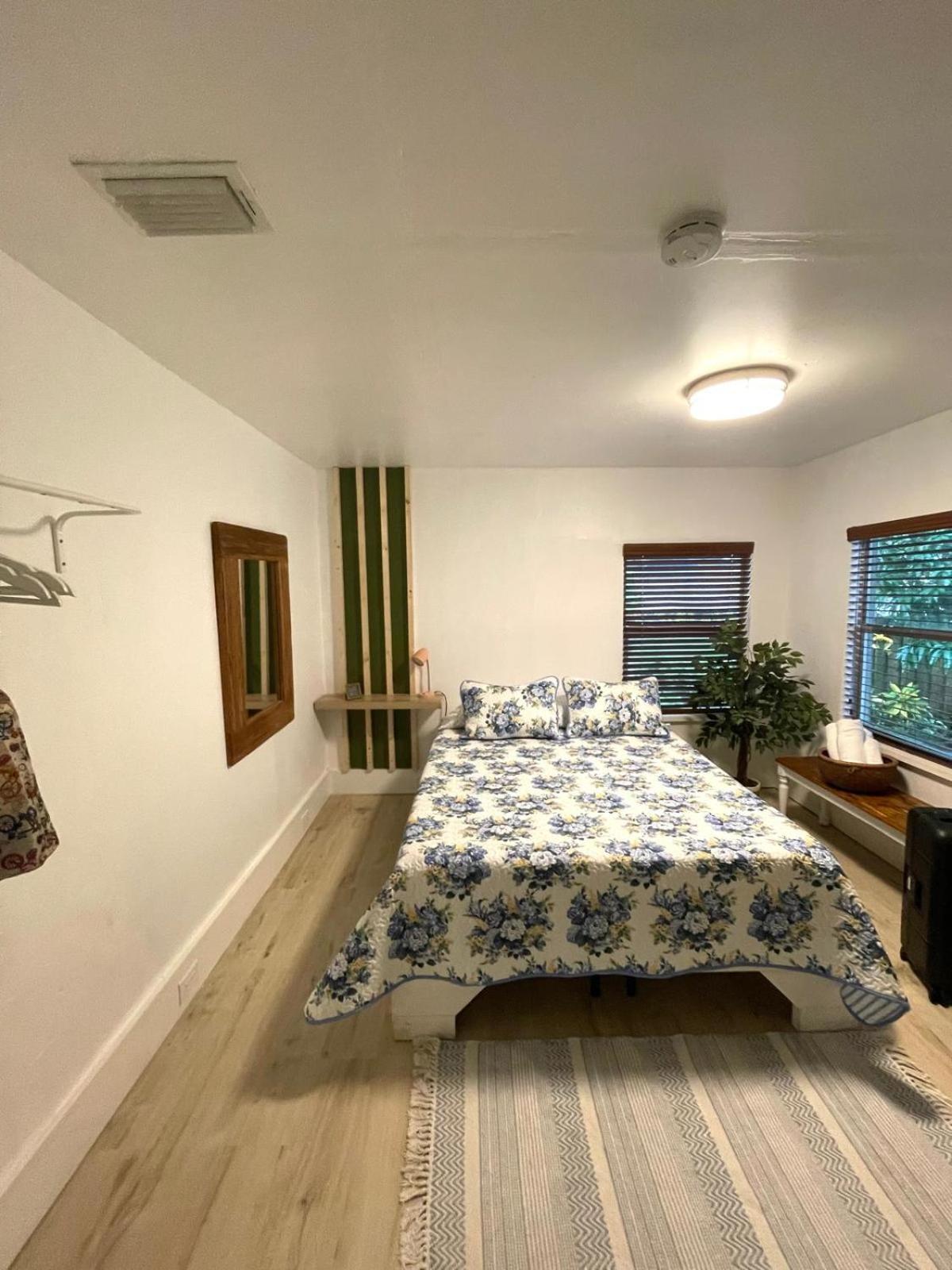 Cozy Room In The Heart Of Little Havana Miami Esterno foto