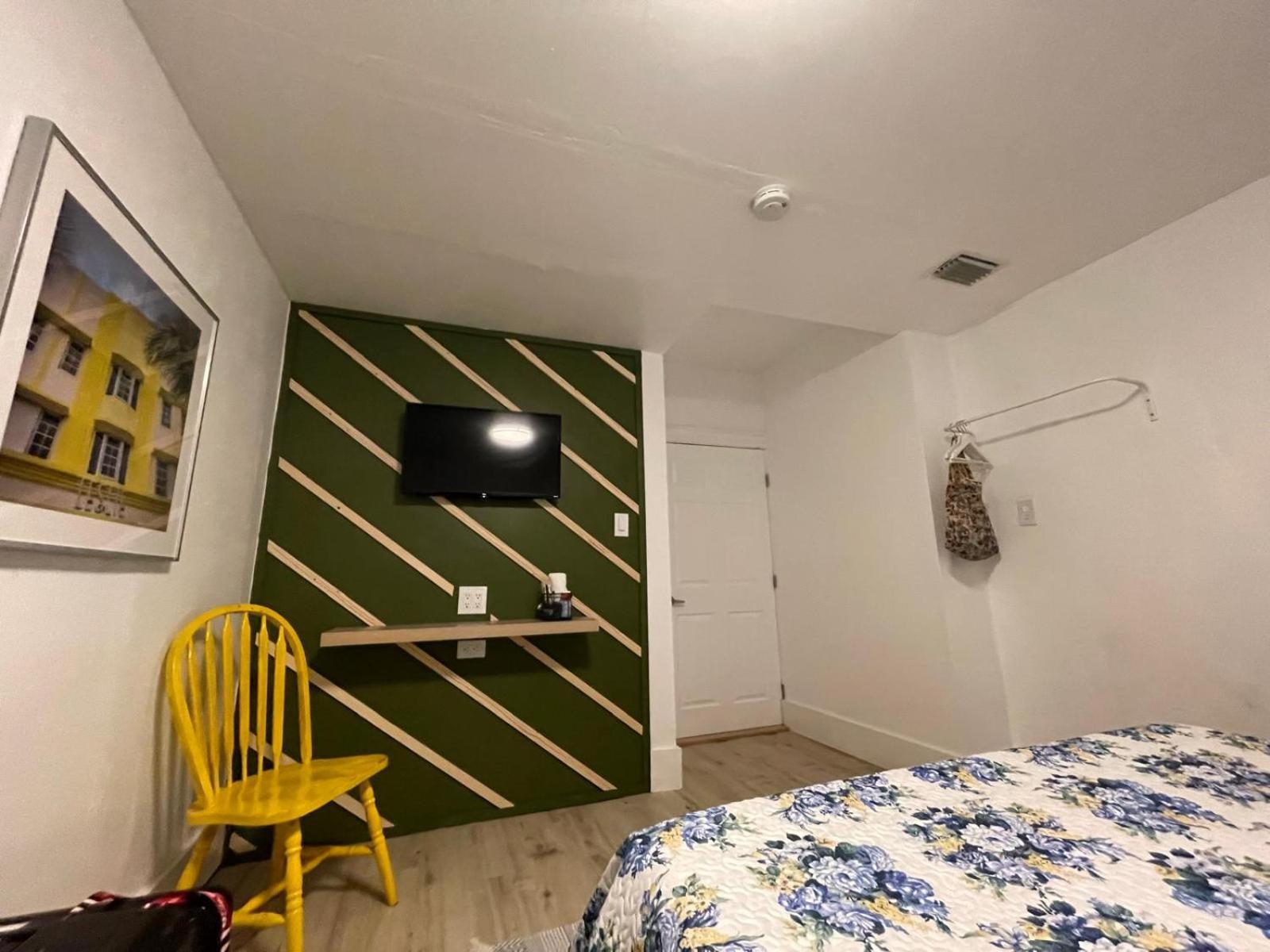 Cozy Room In The Heart Of Little Havana Miami Esterno foto