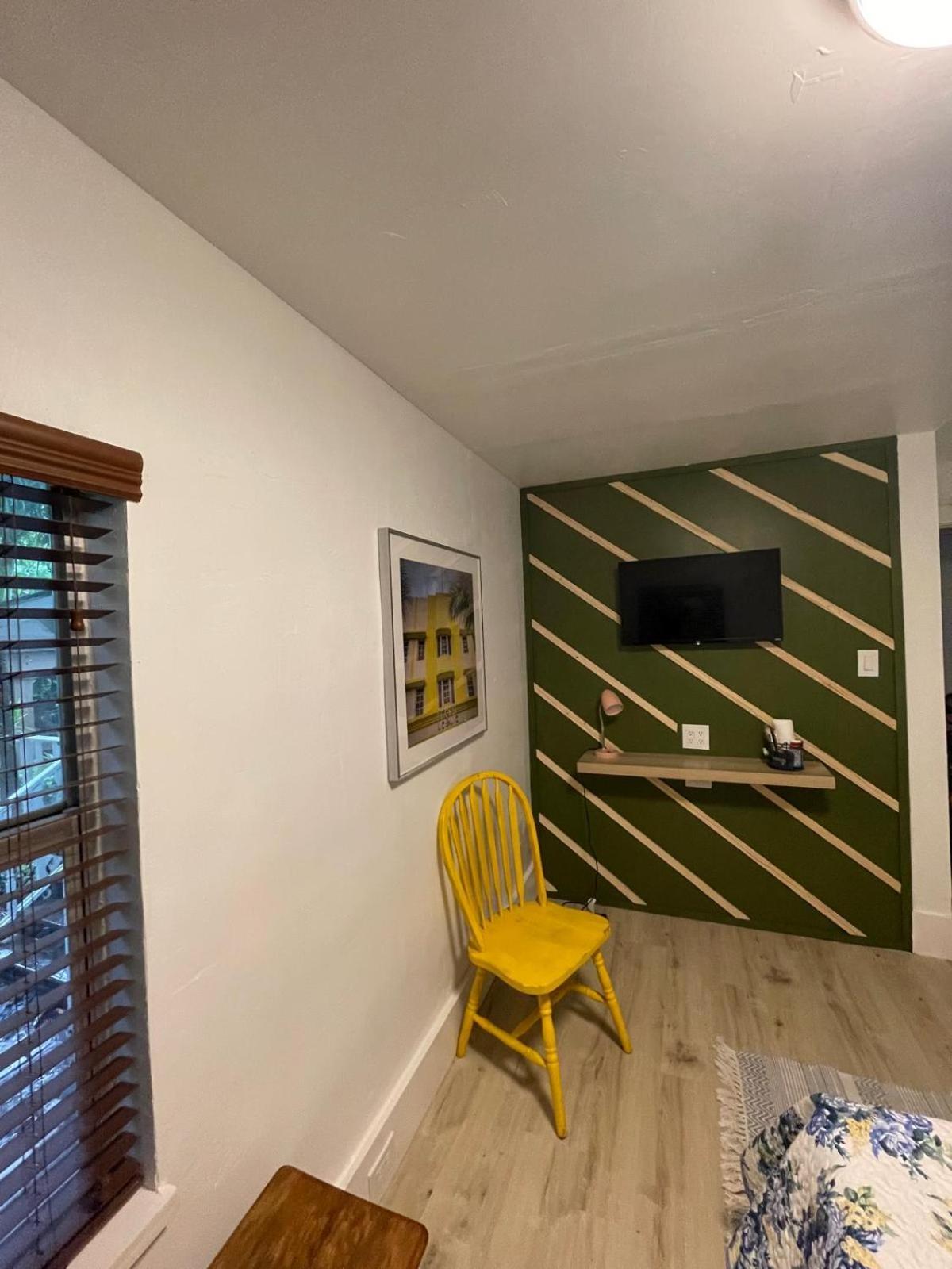 Cozy Room In The Heart Of Little Havana Miami Esterno foto