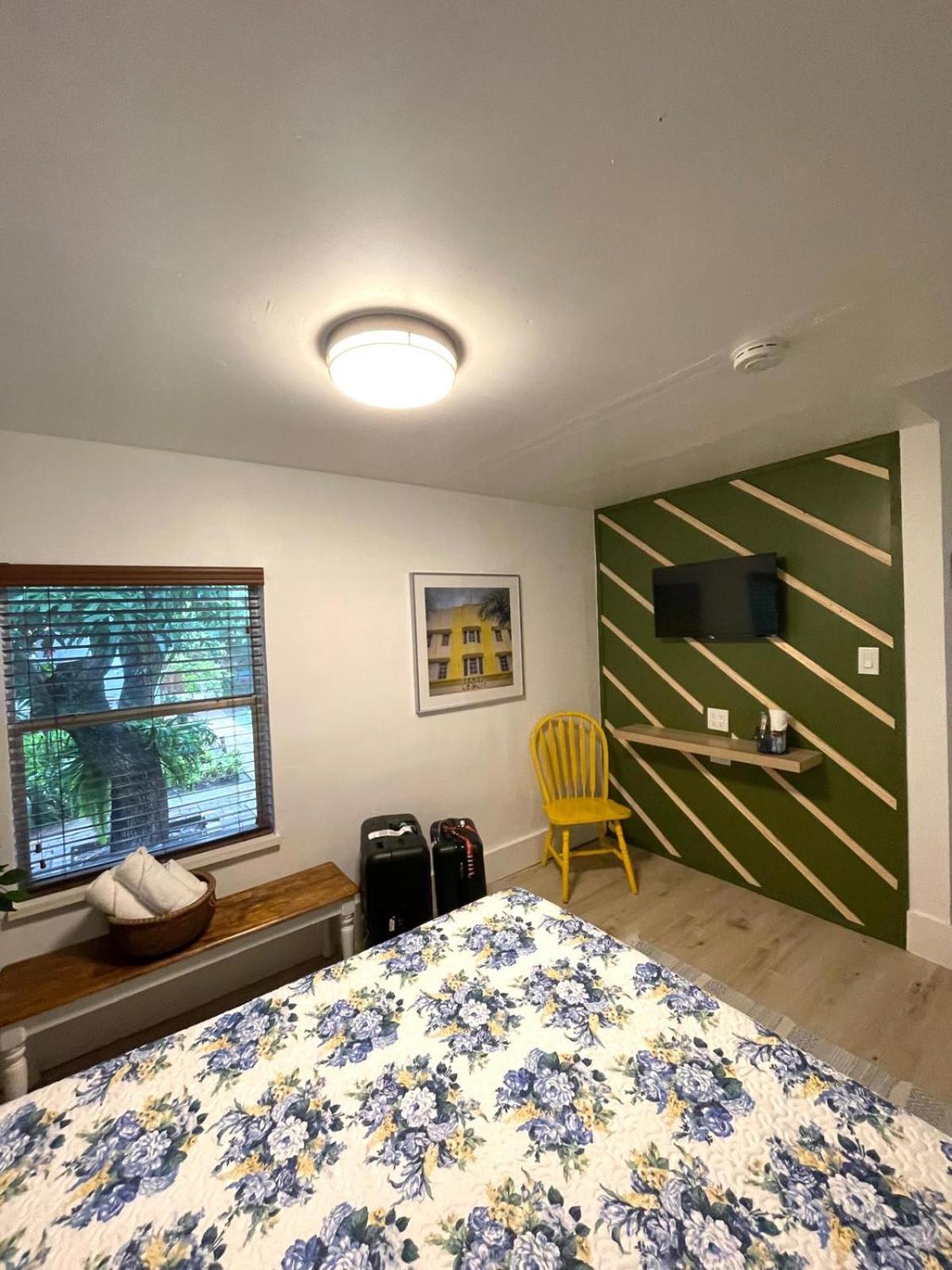 Cozy Room In The Heart Of Little Havana Miami Esterno foto